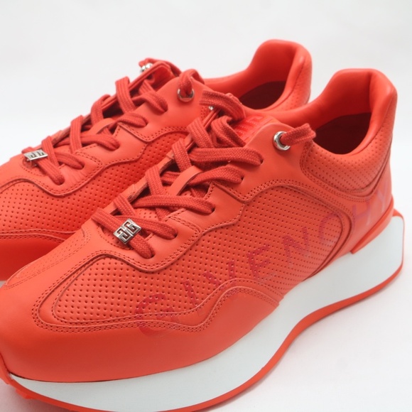 GIVENCHY Men's Giv Runner Leather Low-top Logo Sneakers In Orange - Picture 2 of 7